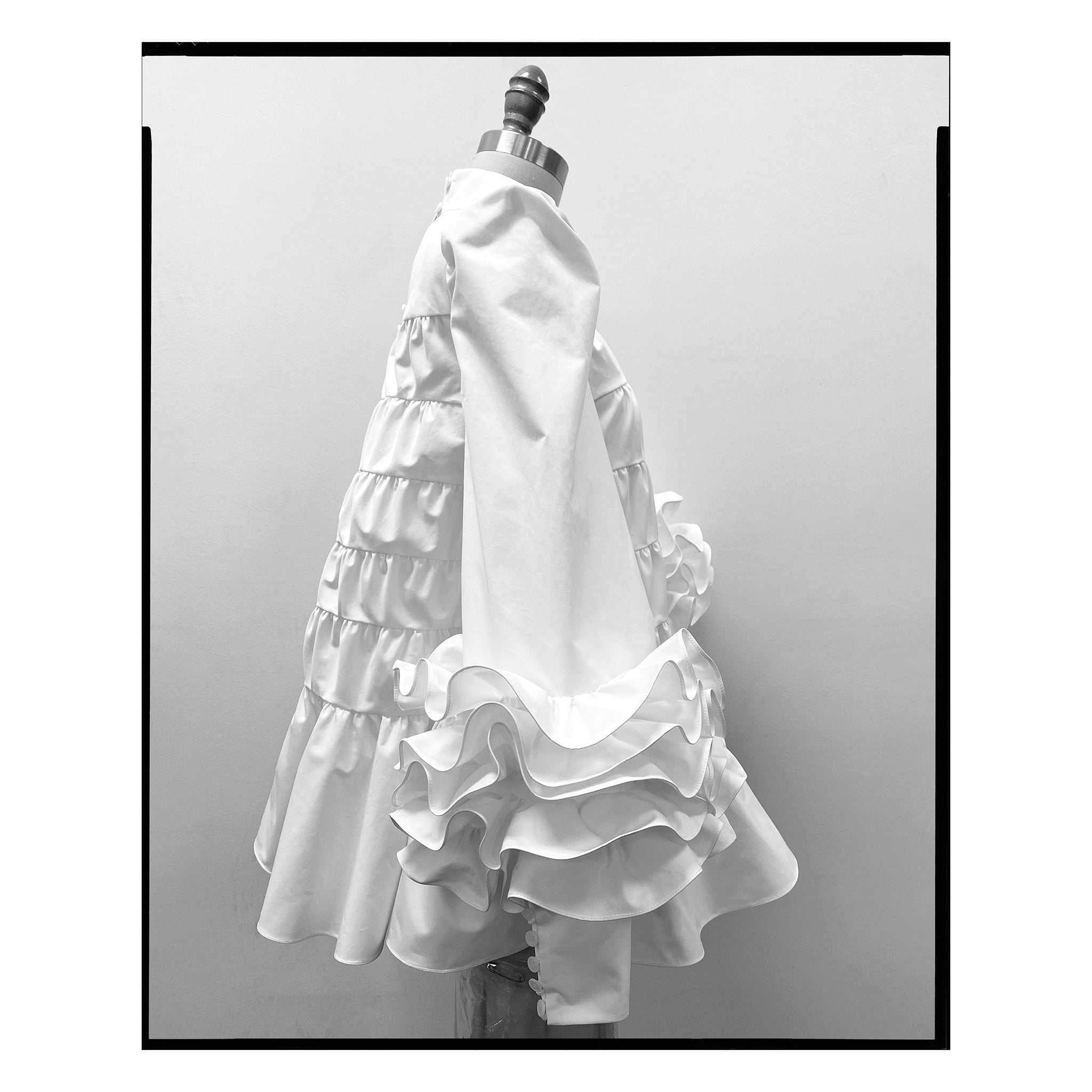 White Poplin Ruffle Sleeve Trapeze Top