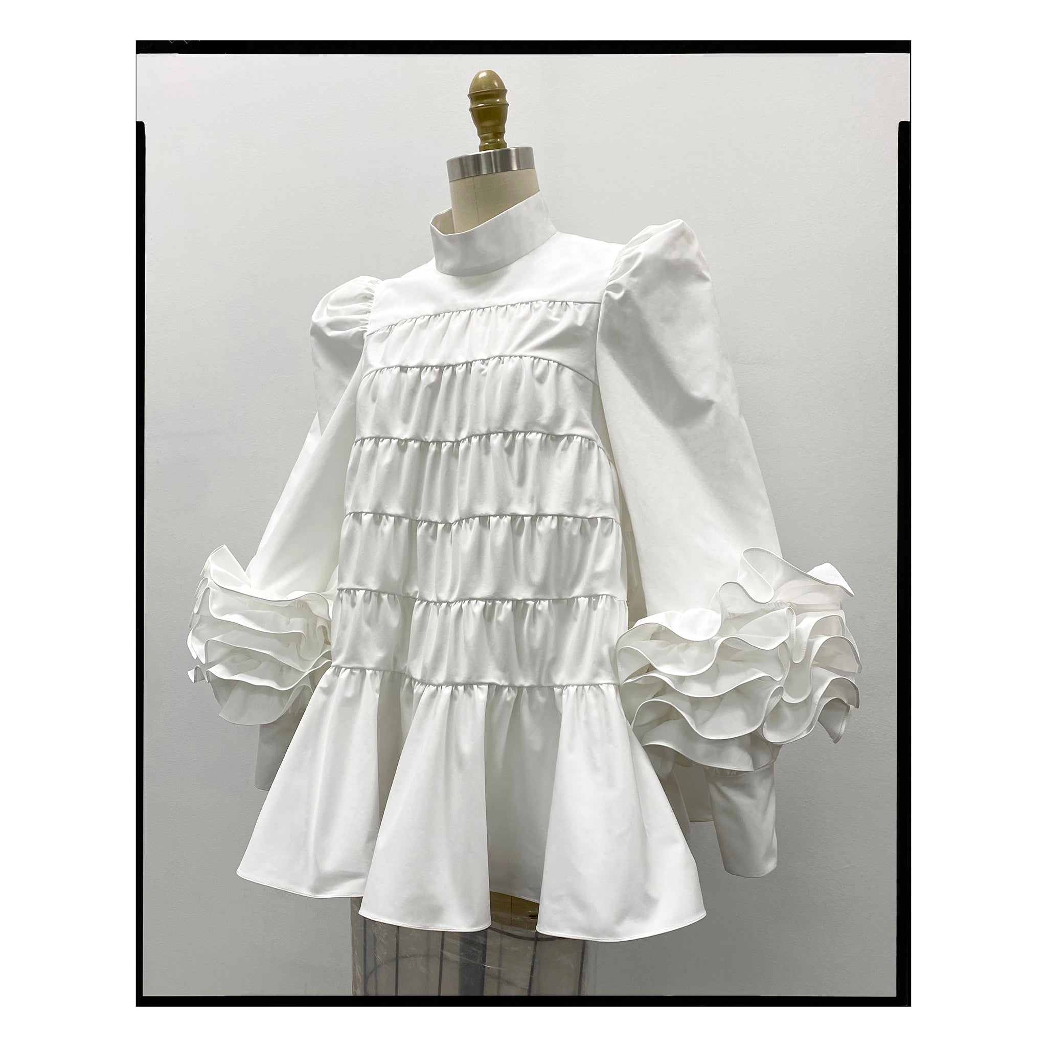 White Poplin Ruffle Sleeve Trapeze Top