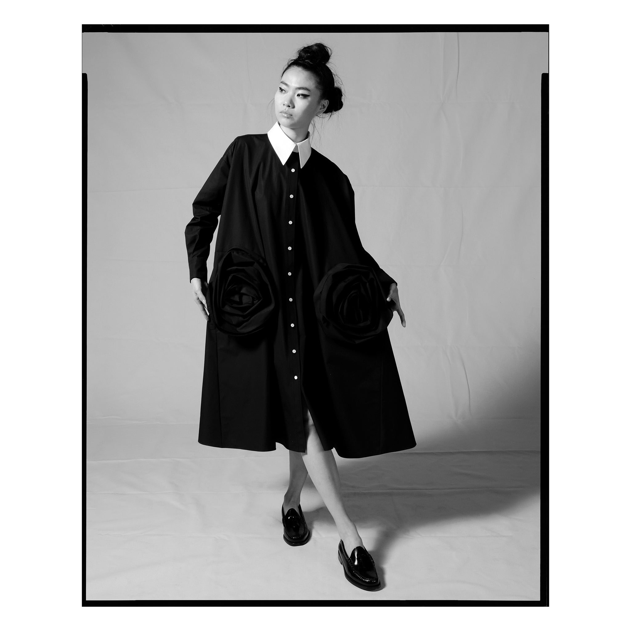 Black Poplin Rose Pocket Trapeze Shirt Dress
