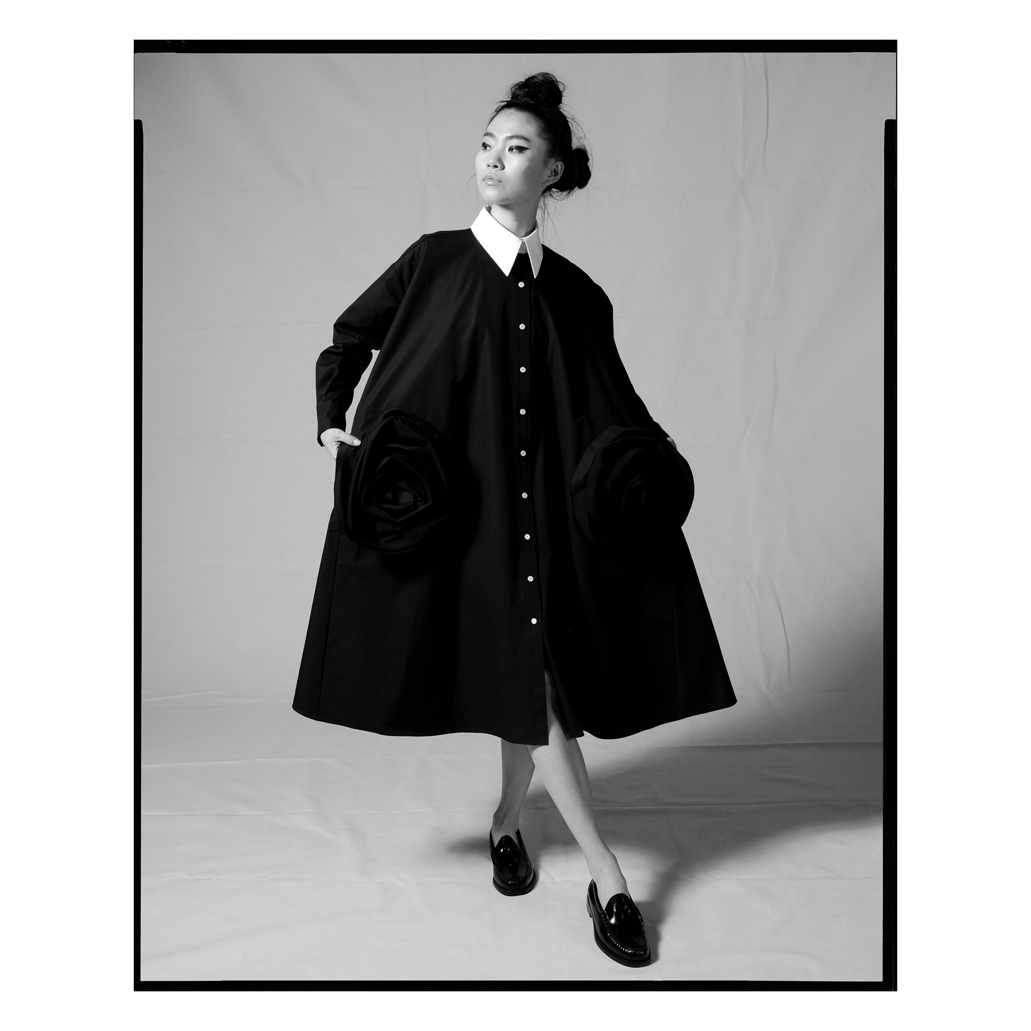 Black Poplin Rose Pocket Trapeze Shirt Dress
