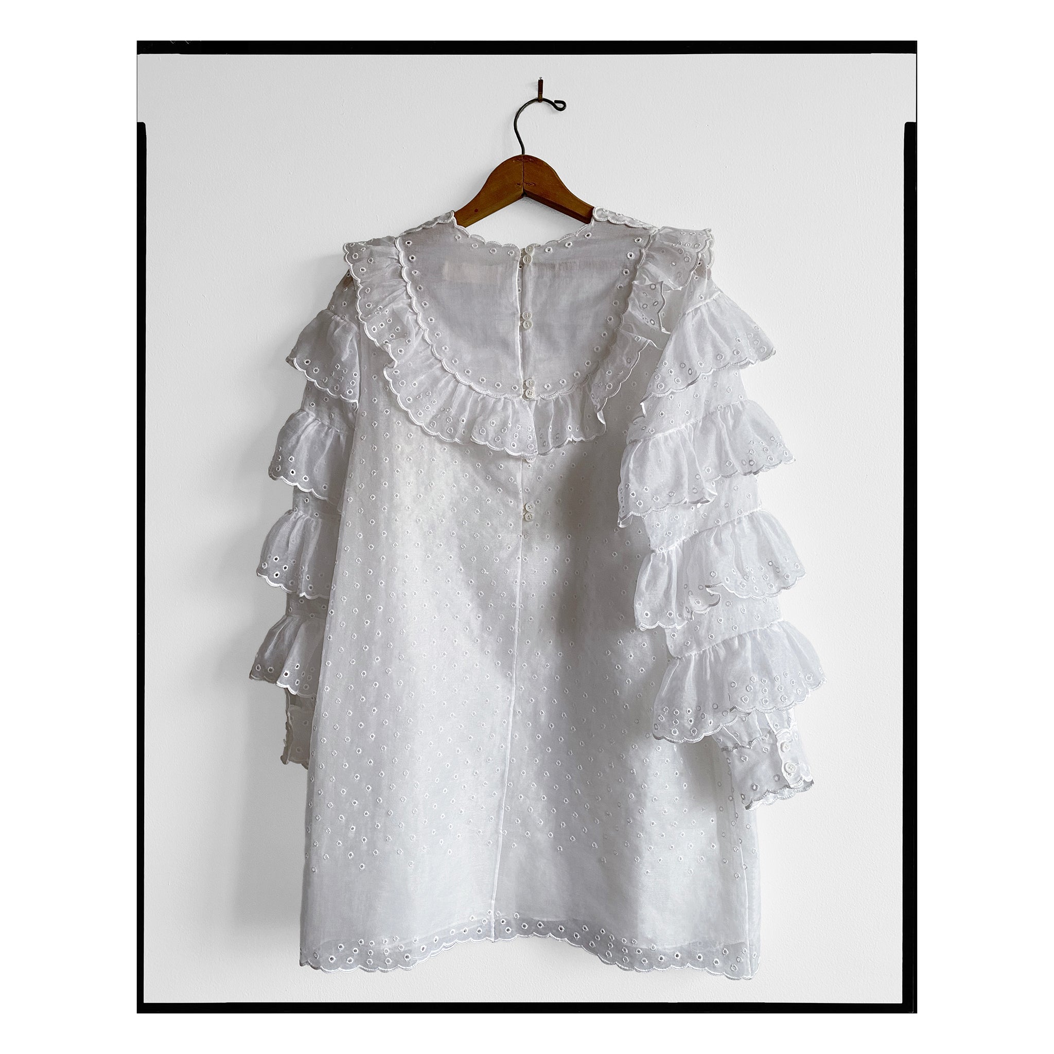 San Gallo Organdy Ruffle Sleeve Shift Dress