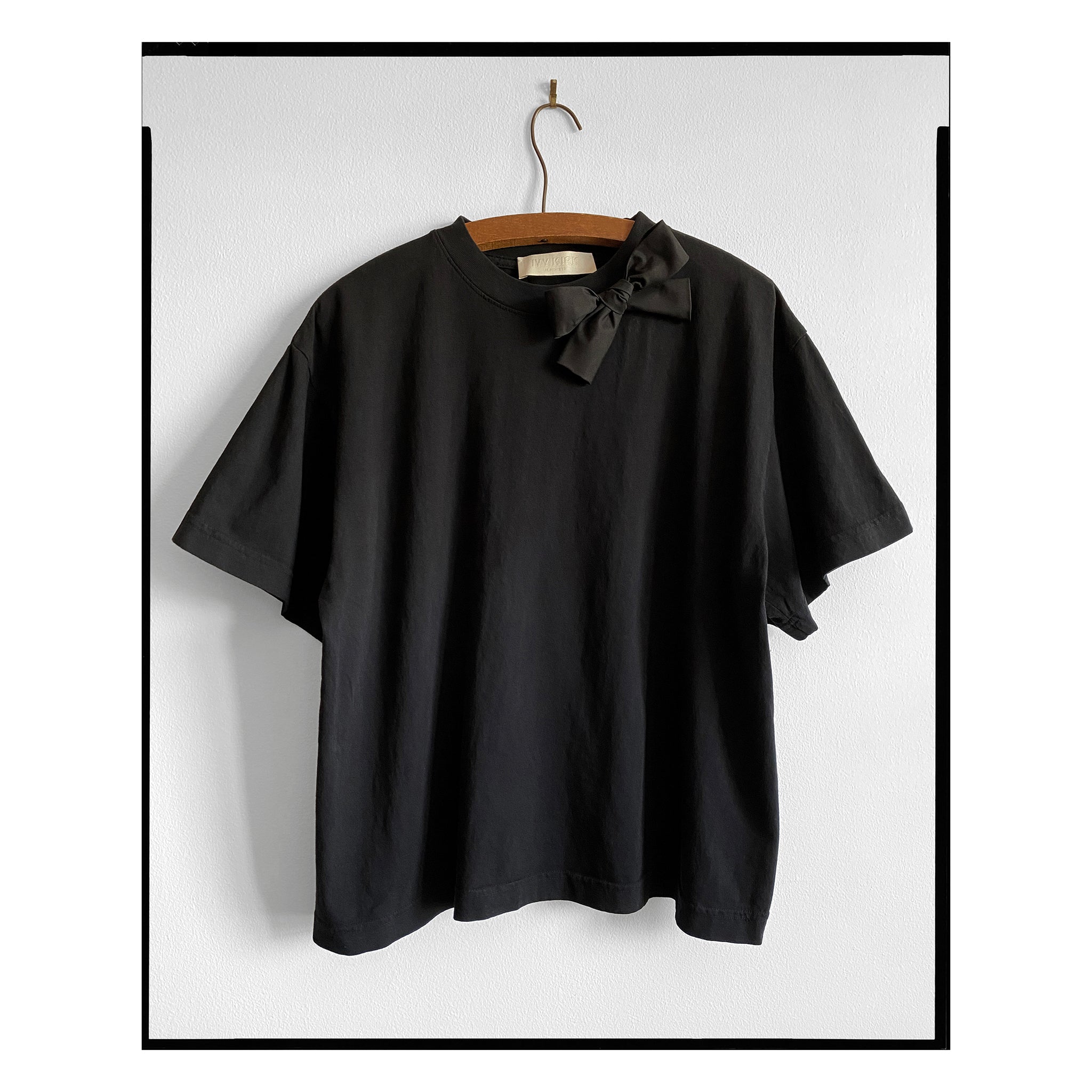 Black Poplin Single Bow Tee