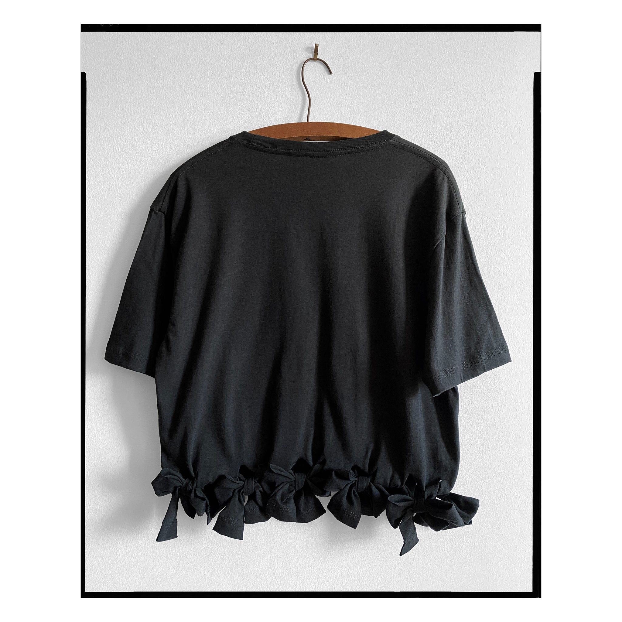 Black Tied Pocket Tee