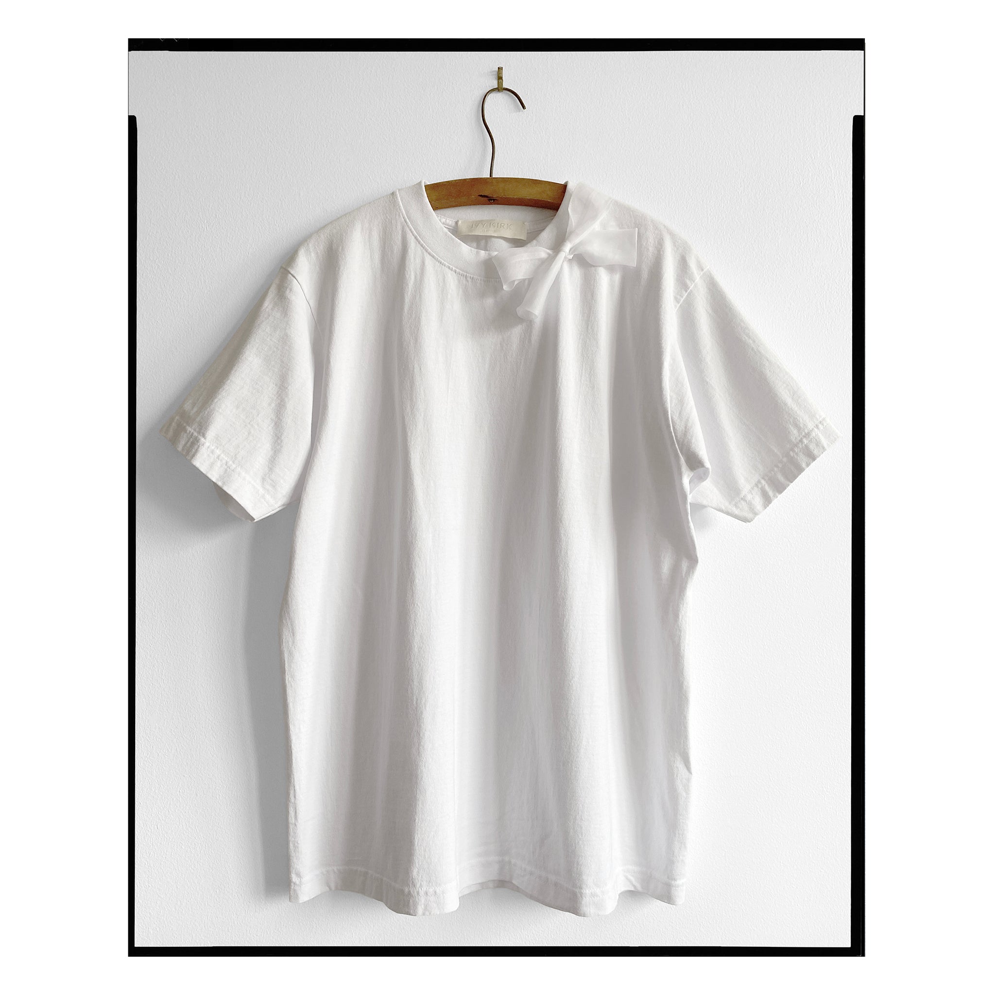 White Organdy Single Bow Tee