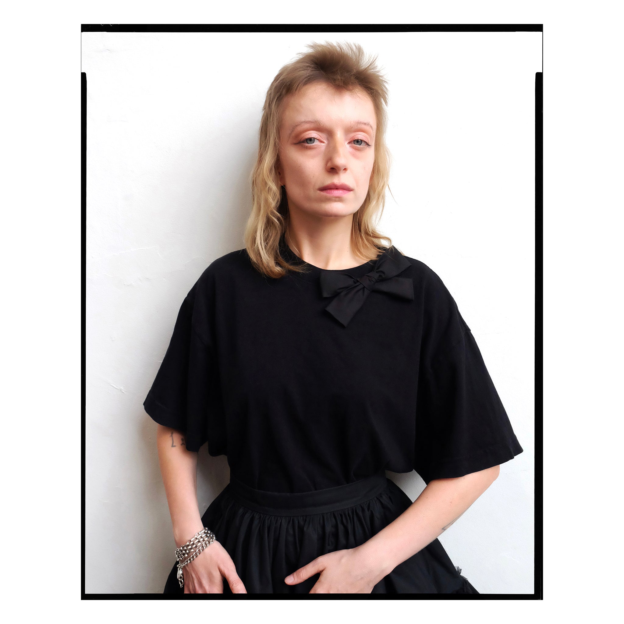 Black Poplin Single Bow Tee