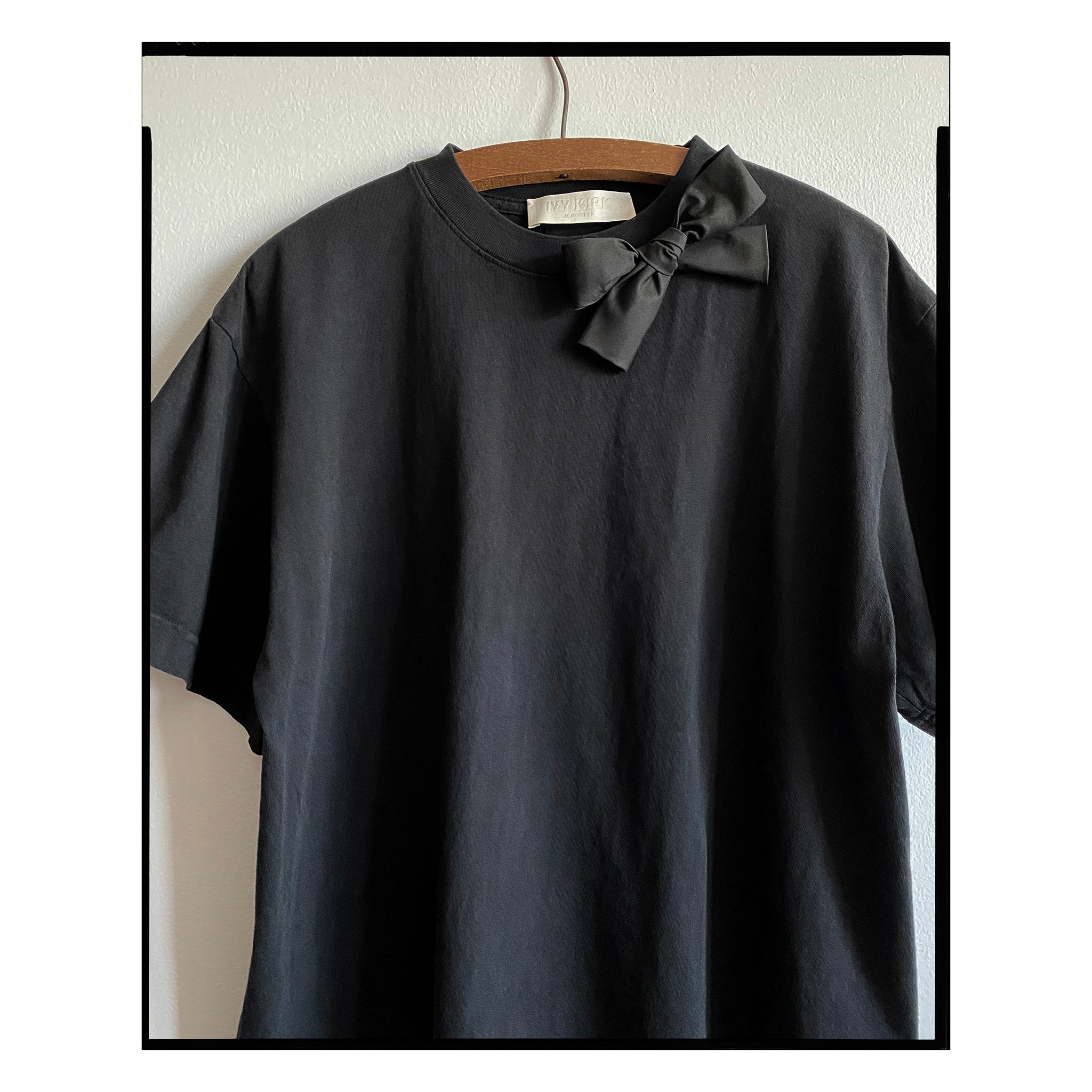 Black Poplin Single Bow Tee