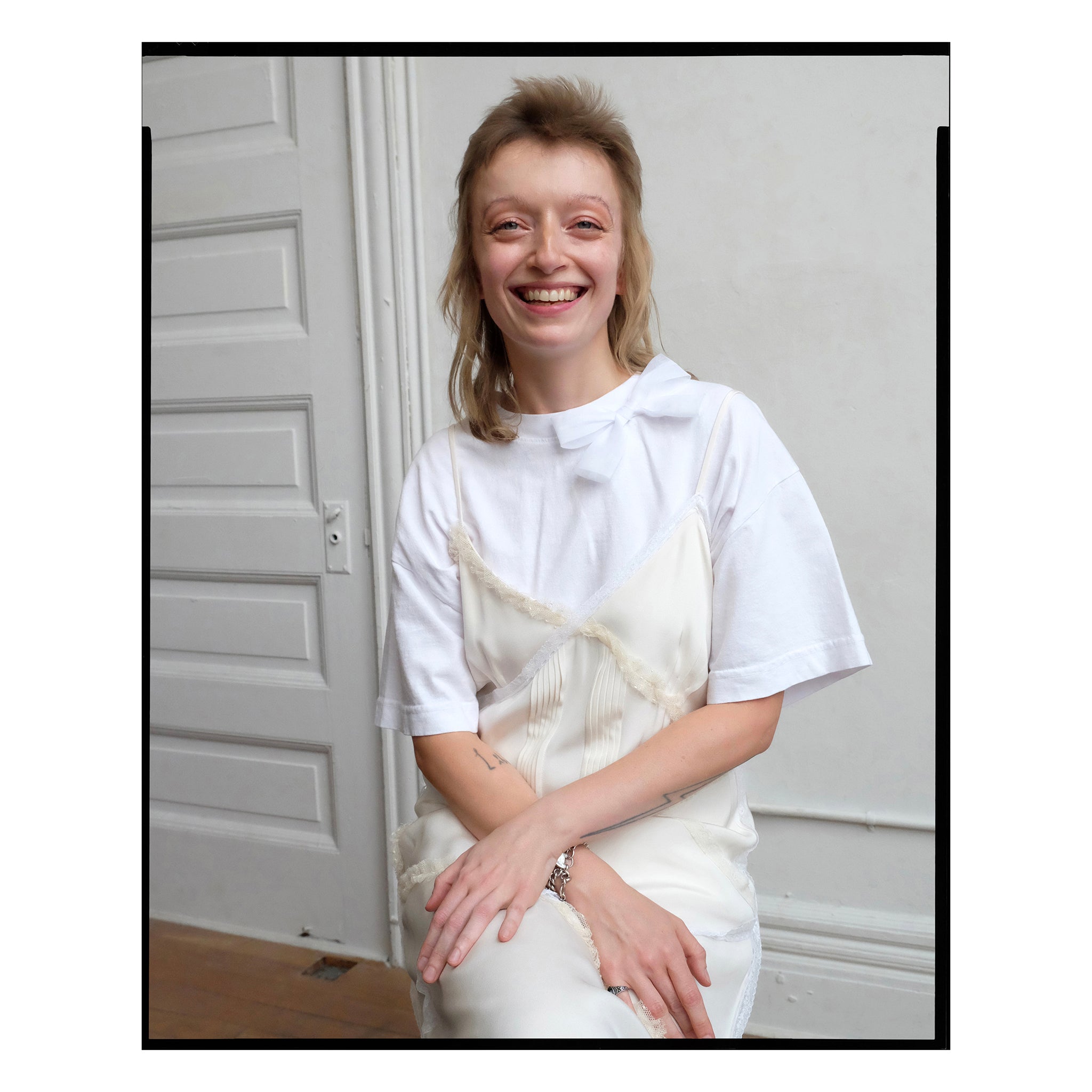 White Organdy Single Bow Tee